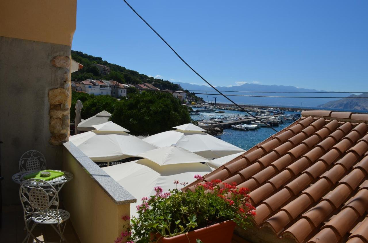 Apartments Riva Baska  Exterior photo